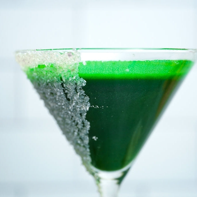 A Grinch-tastic Christmas Cocktail-Brew Glitter®