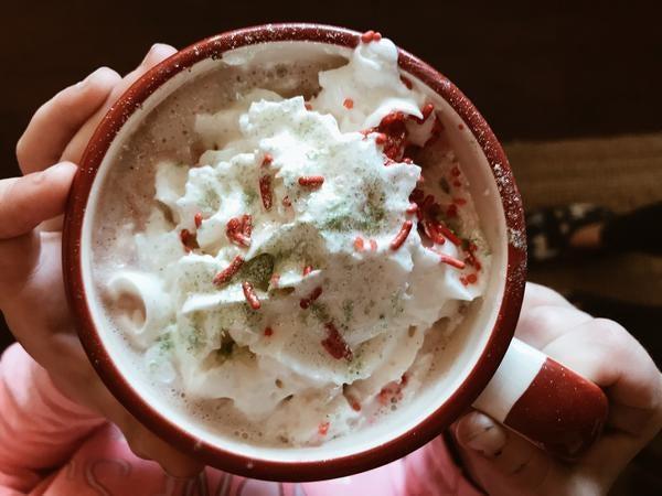 The Ultimate Glittery Hot Chocolate for Holiday Parties!
